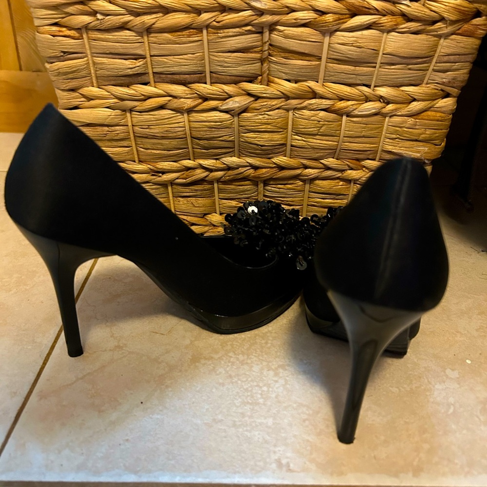 Black dressy heel